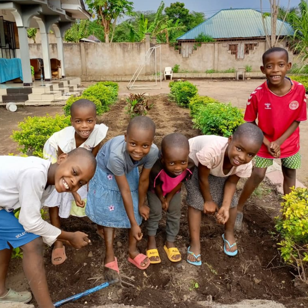Donate to Mtoto Tanzania